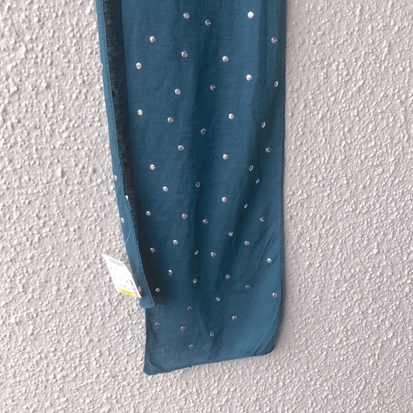 Scarf Peacock Blue Scarf with Silver Color Studs NEW - Picture 9 of 10